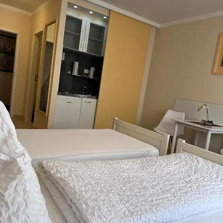 Sleep & Living Penzion Forst (Baden)