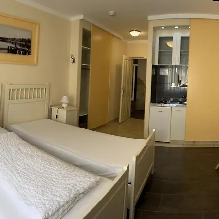 Sleep & Living Penzion Forst (Baden)